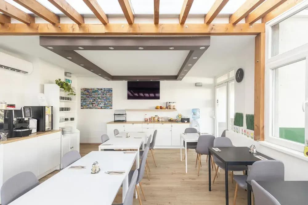 Rooftop City Residence - photo 16