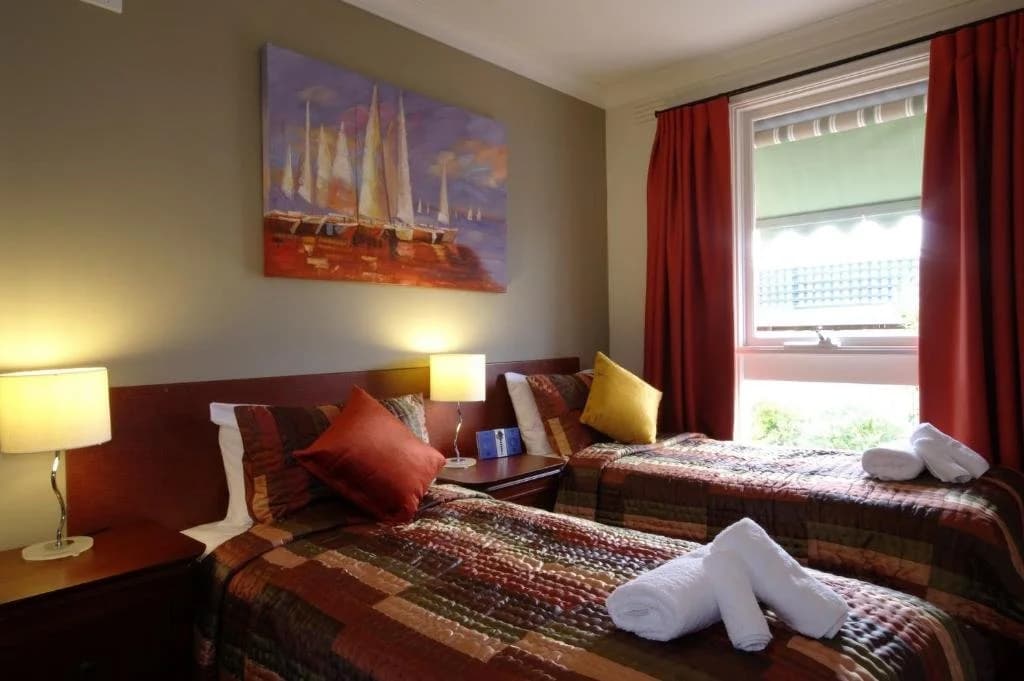 Boutique Stays Sandyside- Sandringham Villa Units - photo 3