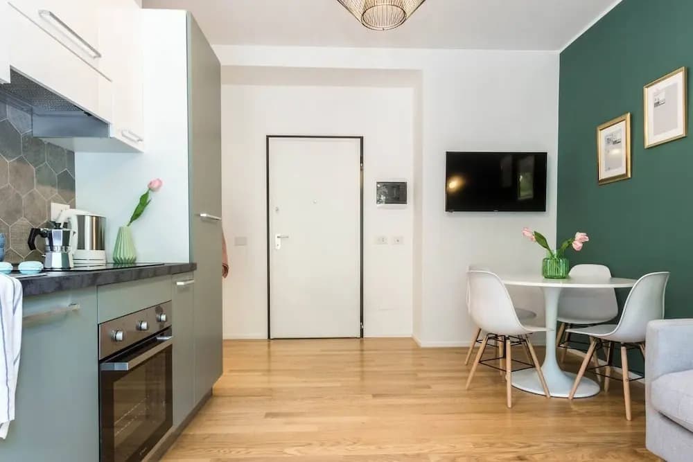 JOIVY Lotto Square Apartment - photo 10