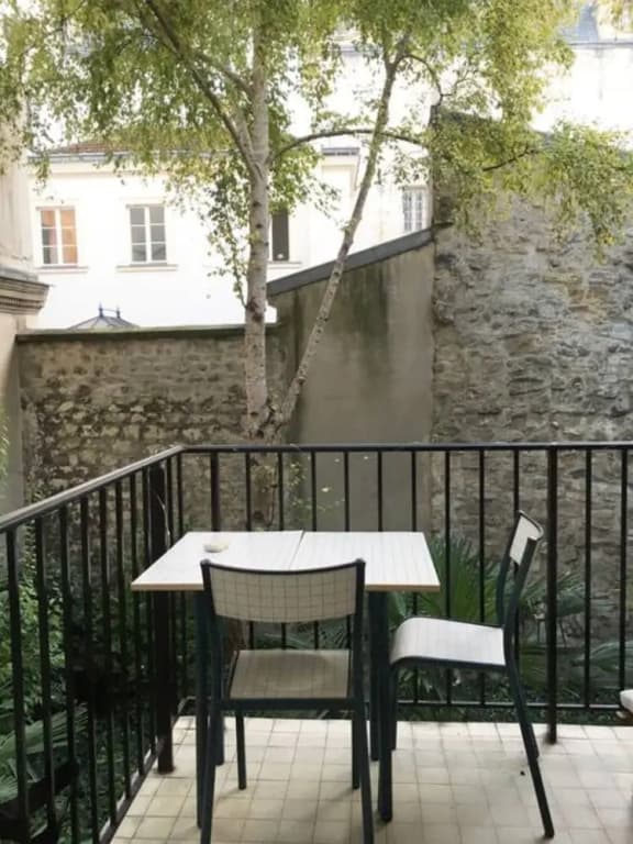 Flat In Le Marais With 2 Bedrooms - photo 11