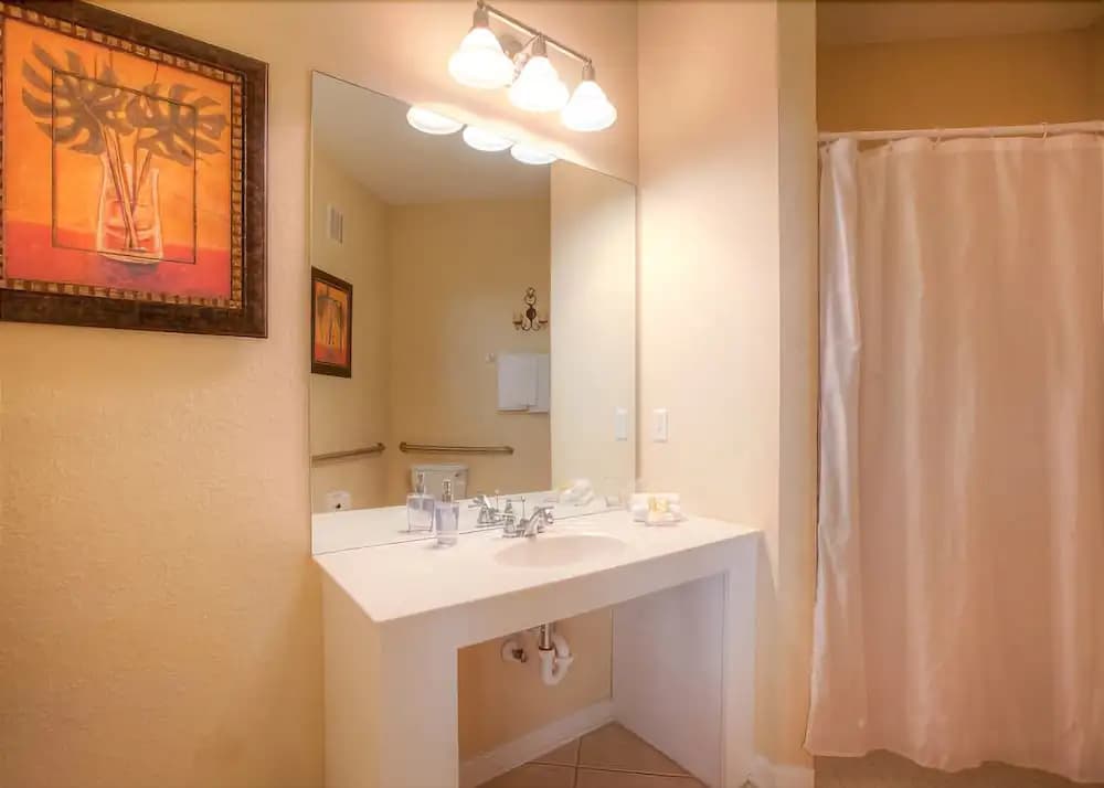 4802 Cayview Ave #102, - photo 10