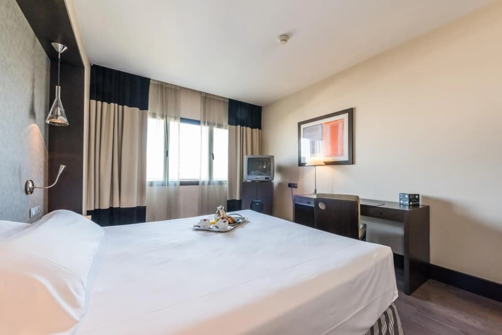 Hotel Mercader - photo 6