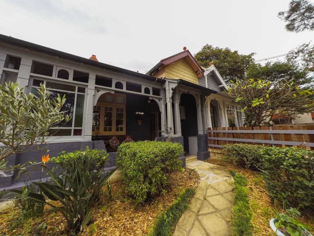 Manly Waves Hotel - photo 1