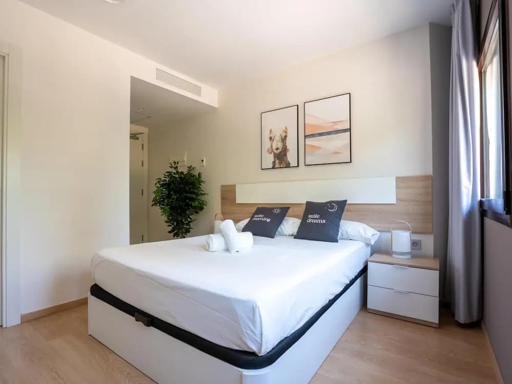 Limehome Barcelona Carrer de Fontcoberta - photo 6