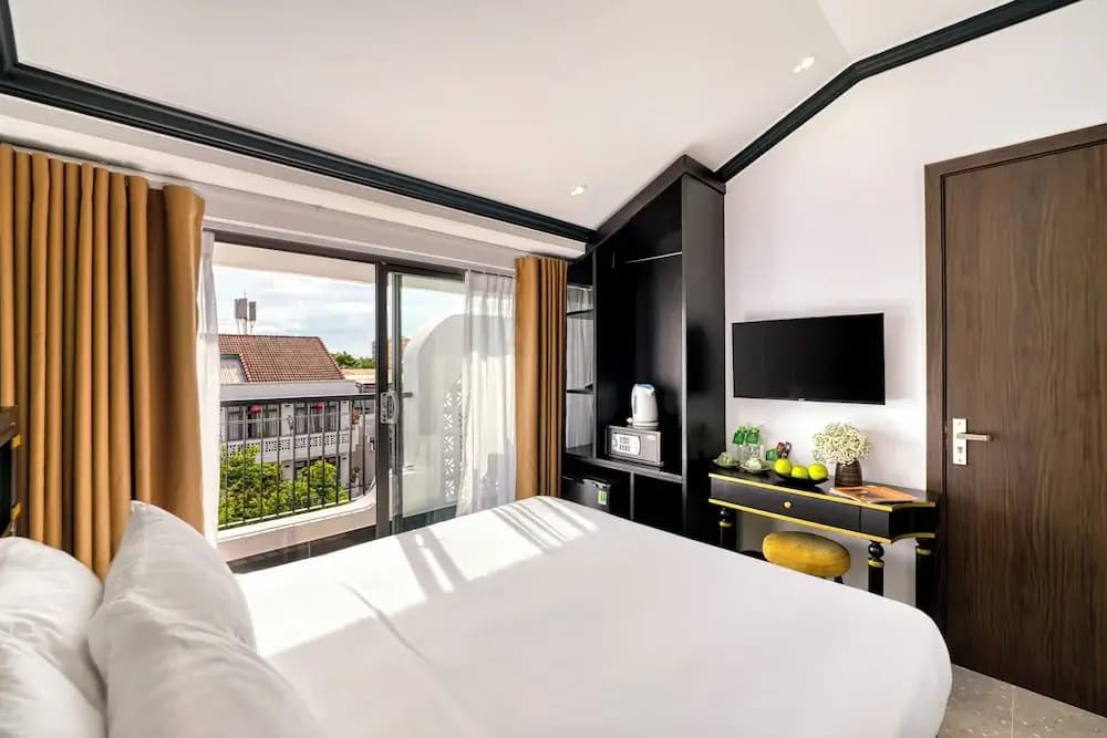 Rokas Hoi An Boutique Hotel - photo 20