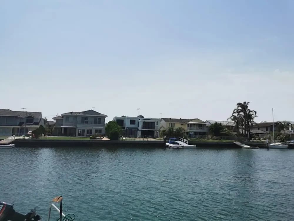 Serviced Waterfront Whole Villa Sydney - photo 41