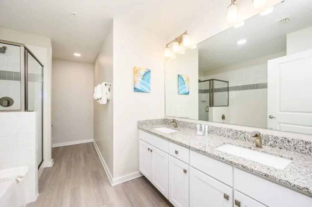 Brand New Modern Vista Cay Reserve Condo - 5003 - photo 9
