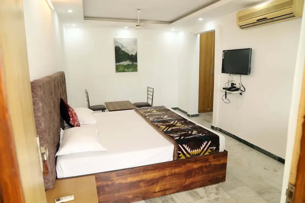 Shanti Residency - photo 8