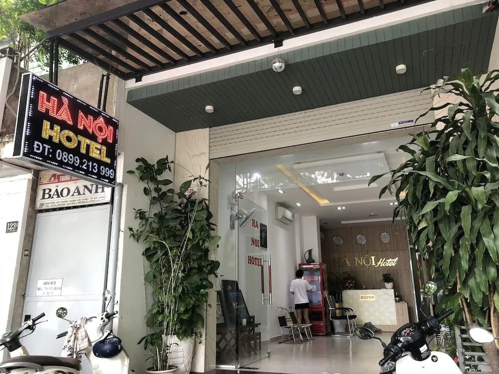Hanoi Hotel - photo 1