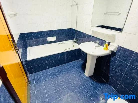 TIDY Premium Hostel Male&Female Al Majaz Sharjah - photo 1