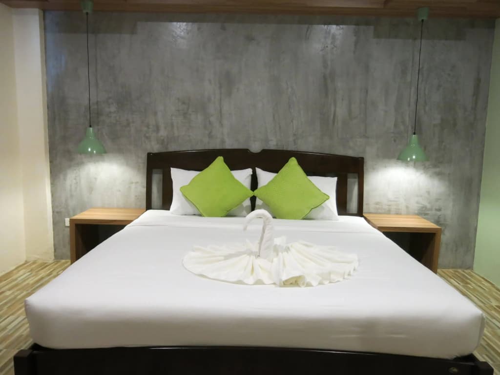 OYO 1118 K L Boutique Hotel (Vaccinated Staff) - photo 4