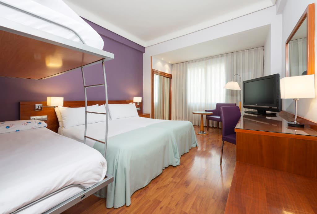 Hotel Madrid Centro Affiliated by Meliá - photo 9
