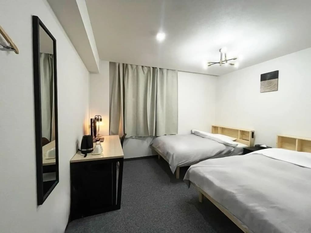 Hotel Royal Oak Gotanda - photo 2