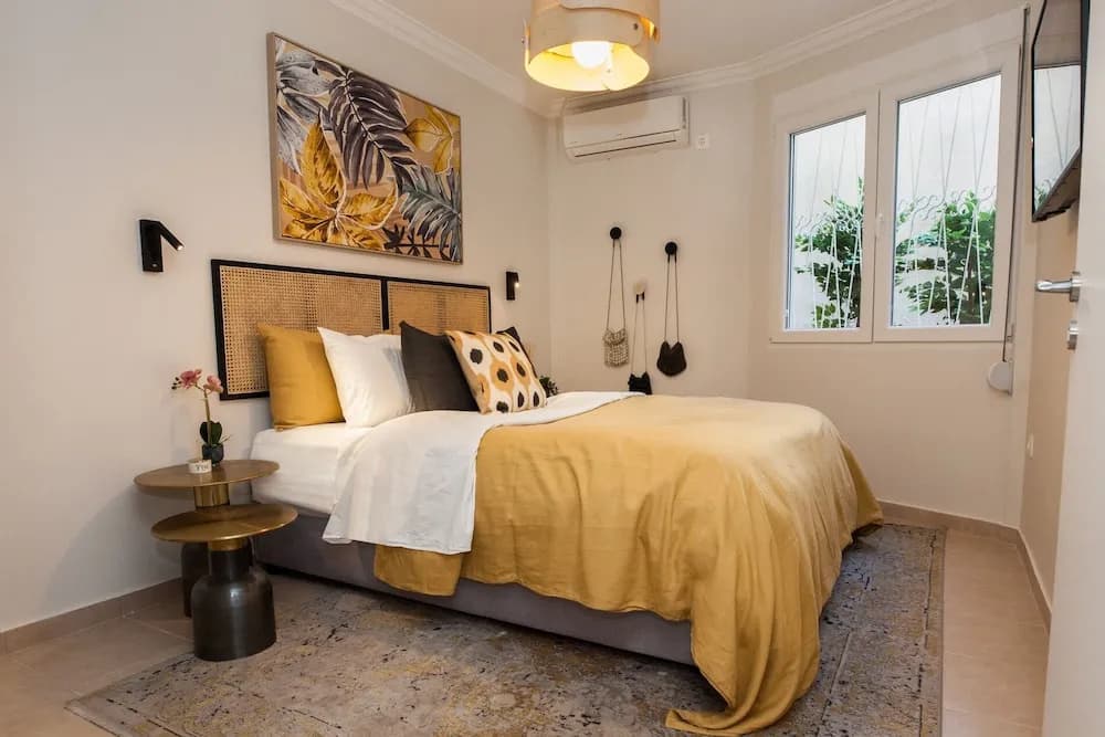 The Kipseli Suite Sophisticated Cozy apt - photo 2