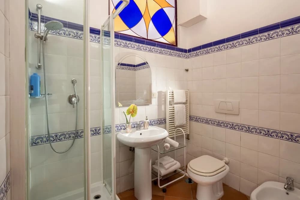 Vatican Suites Apartments - photo 8