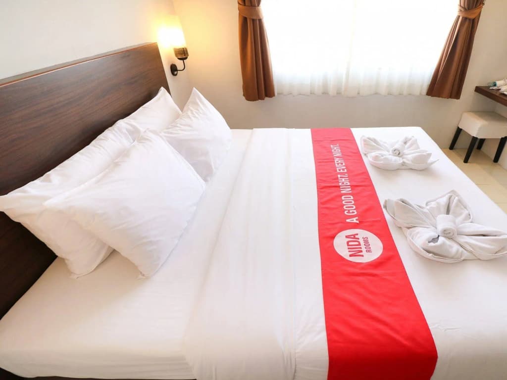 NIDA Rooms Bang Rak Emerald - photo 5