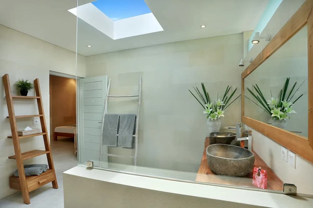 Seminyak White Design Villa - photo 15