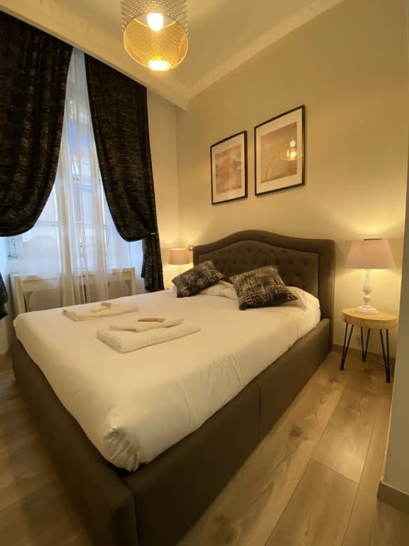 The Place in Rome - photo 34