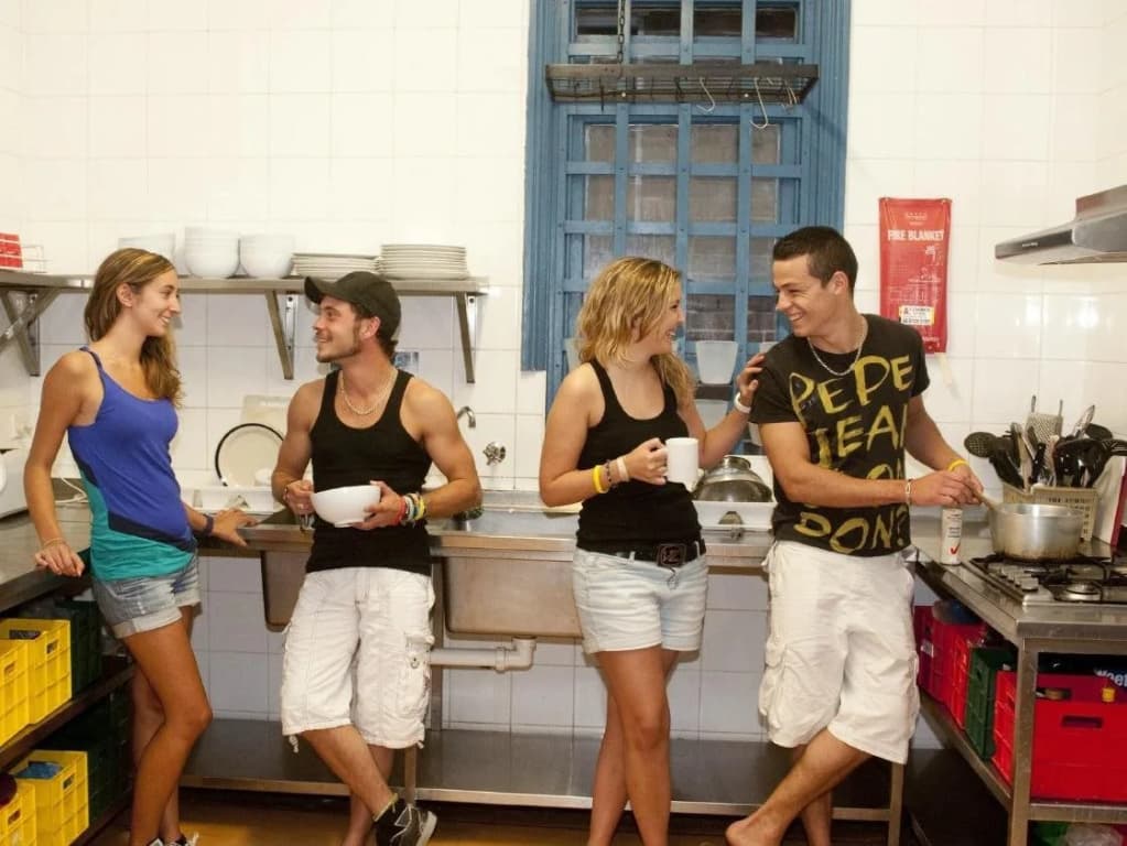 Bondi Beach Backpackers - photo 23