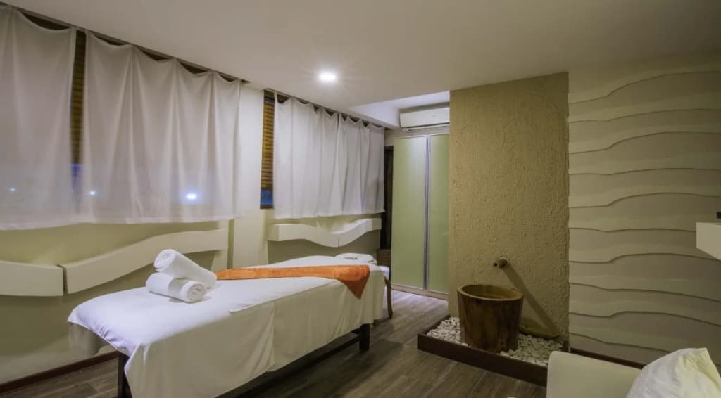 Aquzz Inn & Spa Hotel - photo 3