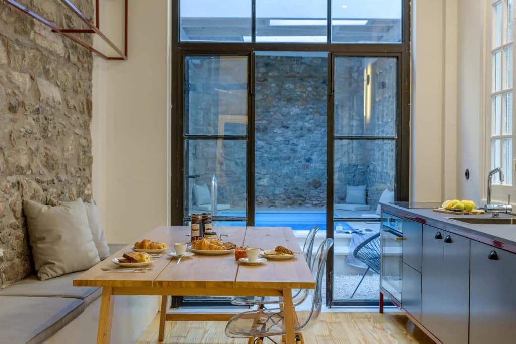 Incomparable Plaka's Luxury Apt Private Pool - photo 2