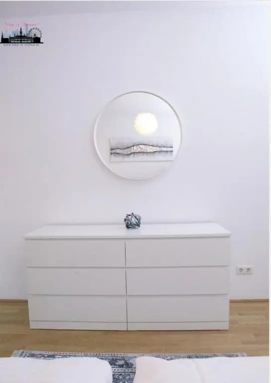 Charming & Large Flat near CentralStation Apt7 - photo 8