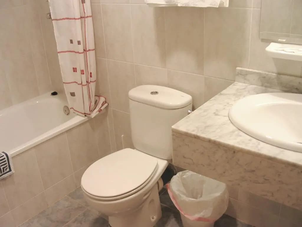 Bcn Accommodation - photo 7