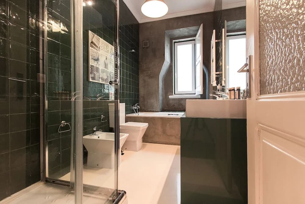 Spacious Tailor Made Bairro Alto - photo 7