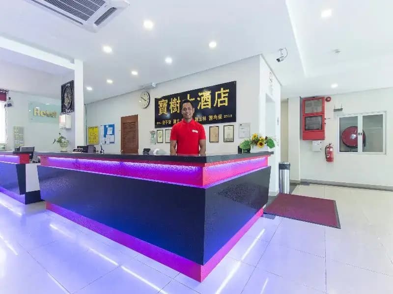 OYO 542 S2 Hotel - photo 8