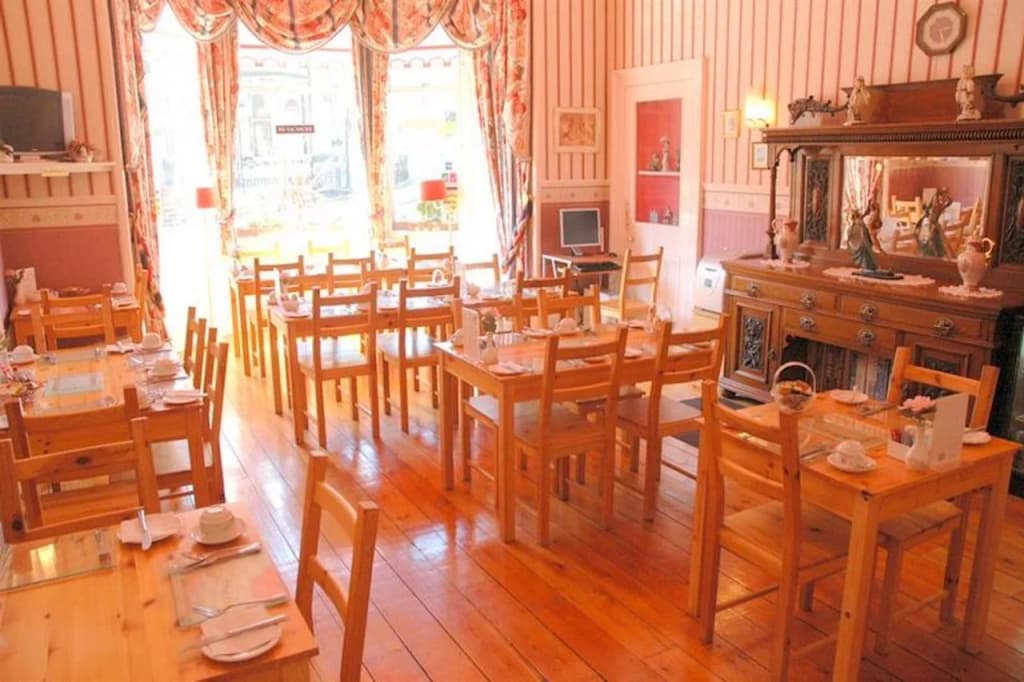 The St. Valery Guest House - photo 14
