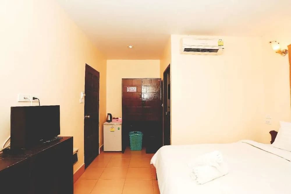 Zodiac Hotel - photo 6