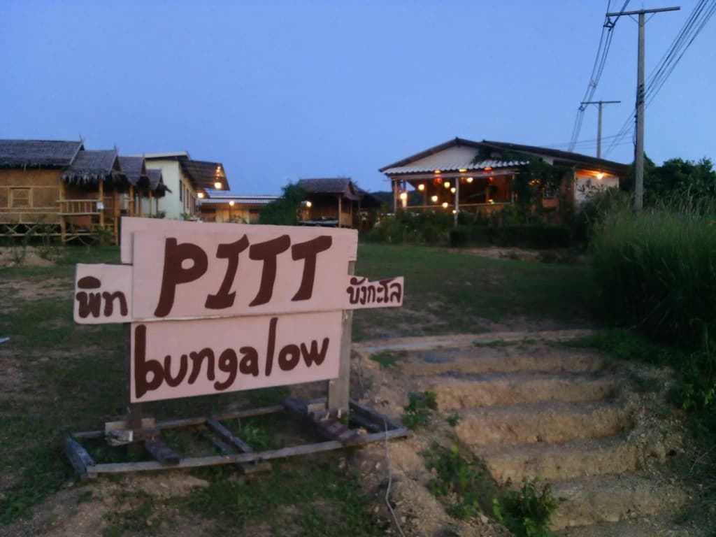 Pitt Bungalow - photo 4