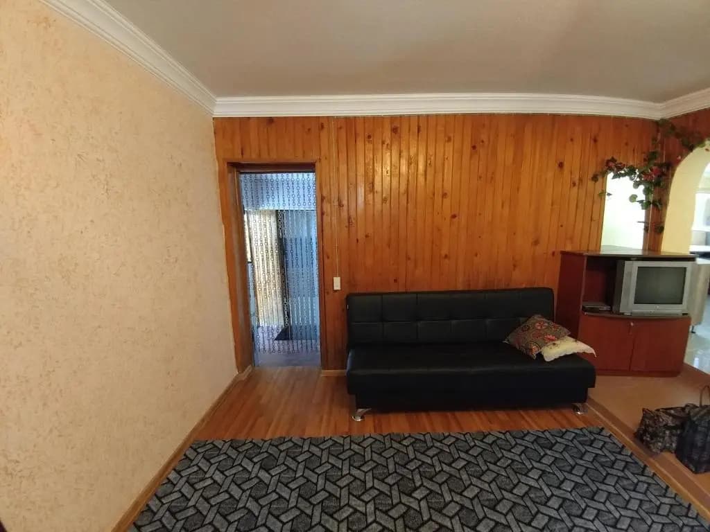Lomidze House 1 - main photo
