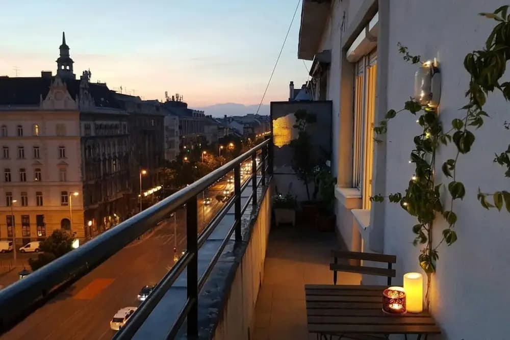 Basilica View Apartment With Balcony - photo 15
