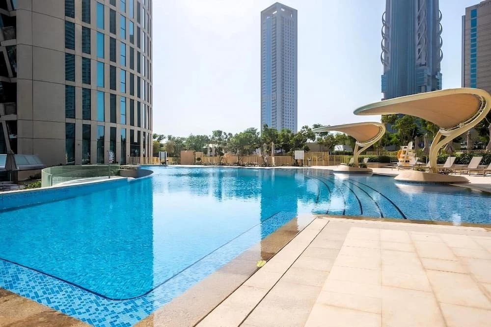 Trendy 2BR Downtown Apt Steps From Burj Khalifa - photo 2