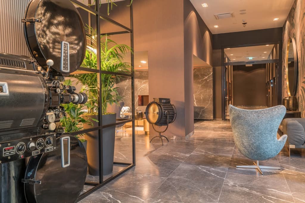 Motel One Berlin-Upper West - photo 9