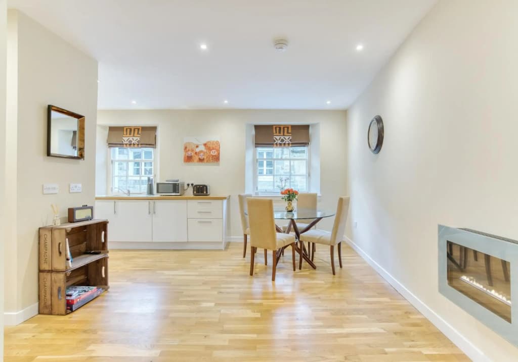 The Gloucester Lane Residence - photo 33
