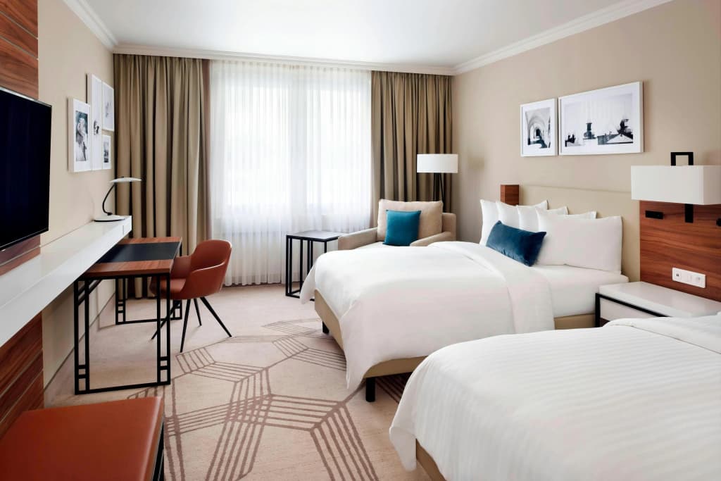Prague Marriott Hotel - photo 3