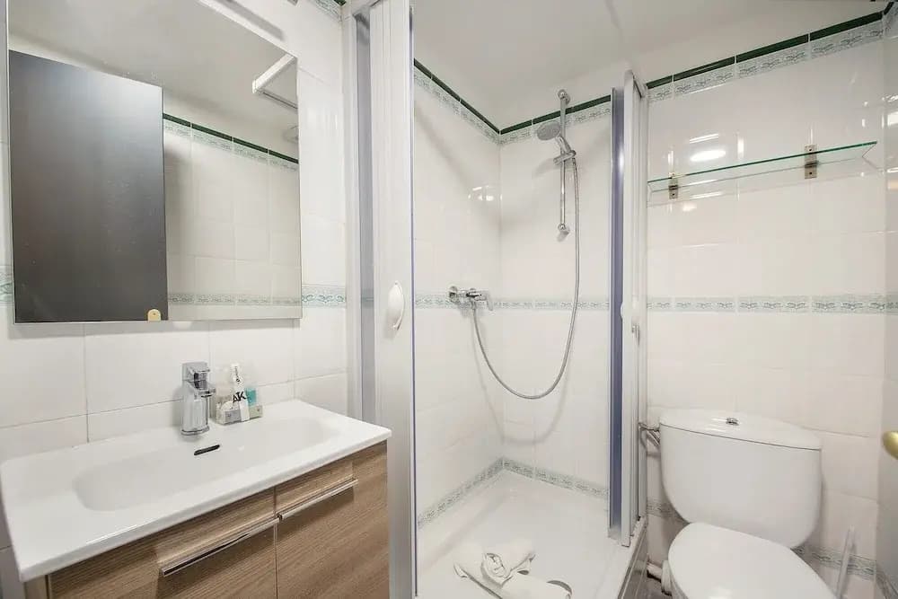 Aqua Apartment by Olala Homes - photo 8