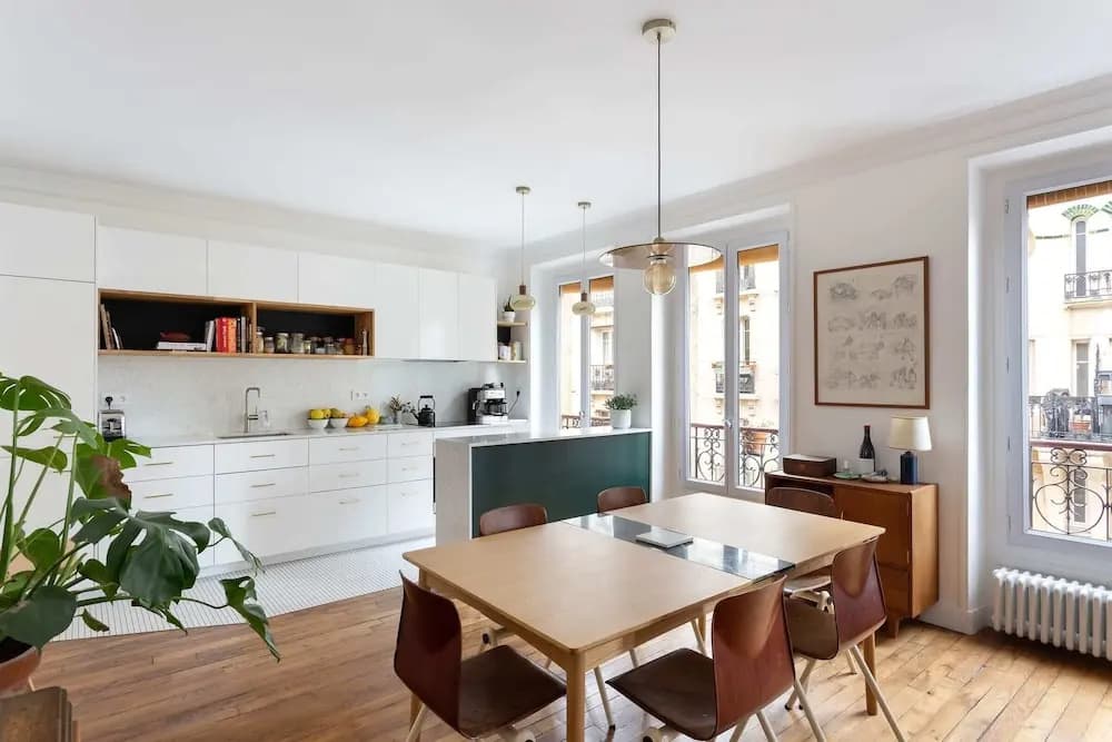 Bright Apartment in the Heart of Paris - photo 1