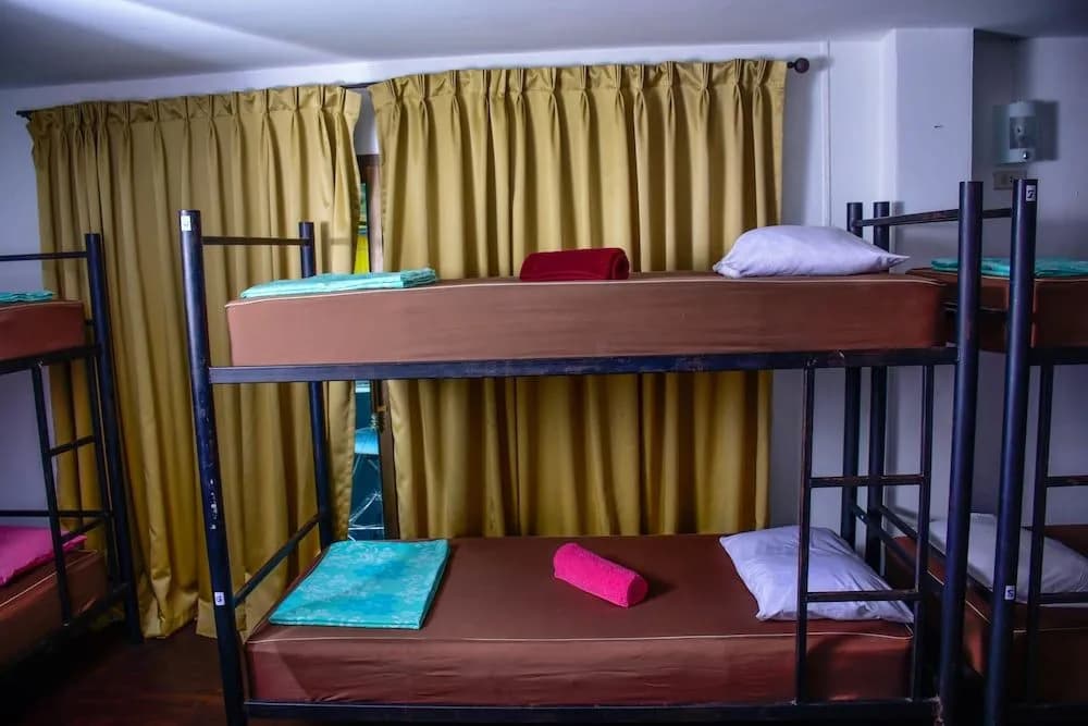 The Wanderlust Hostel - photo 3