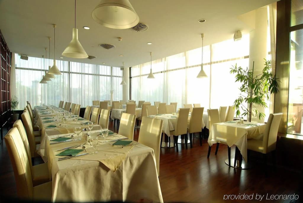 Airo Tower Hotel - photo 13