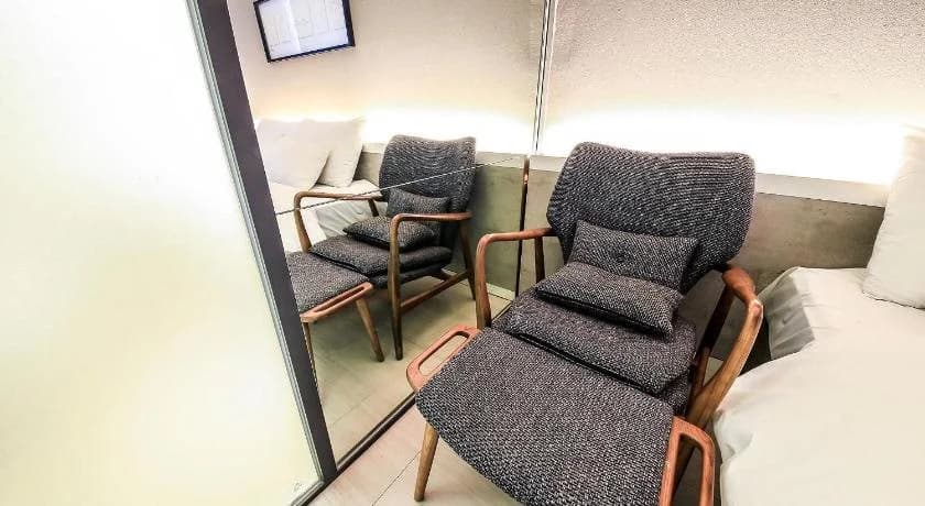 Blvd Hotel - photo 15