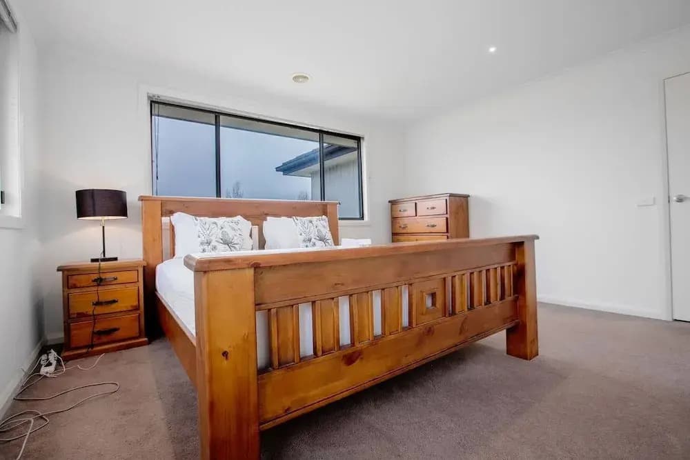 Superb Luxe 5BR House@point Cook Near Lake - photo 3