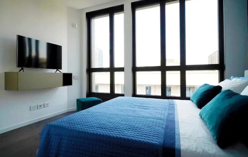 San Babila Modern Apartment - photo 9