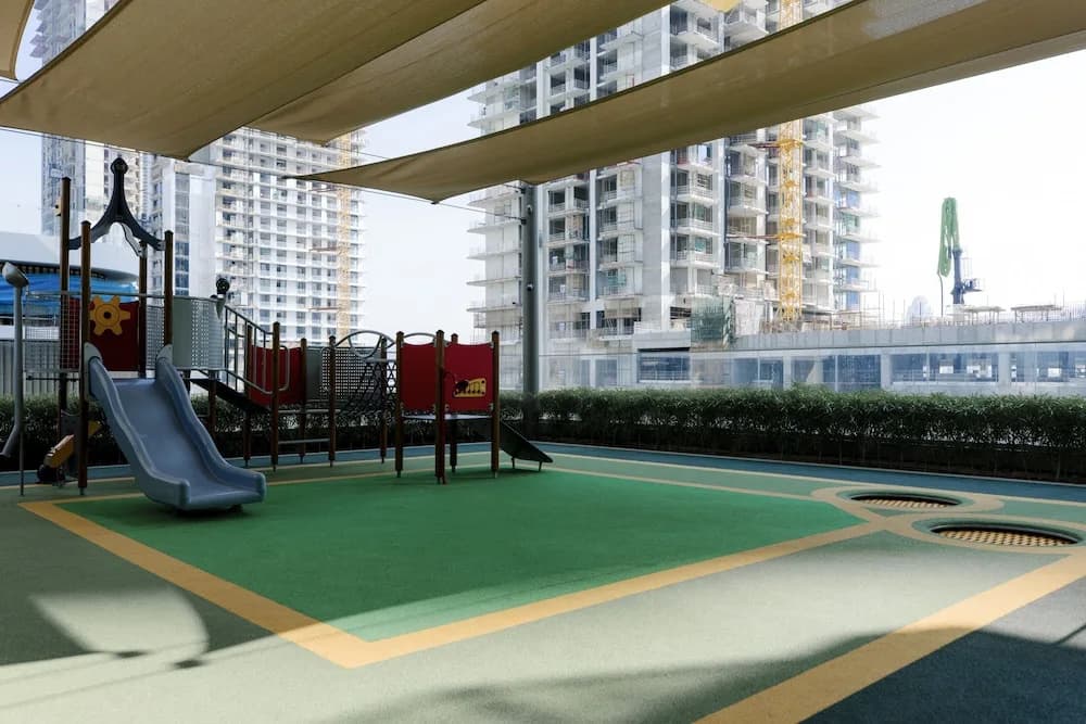 Beachfront 2BD apartment with Palm View - photo 16
