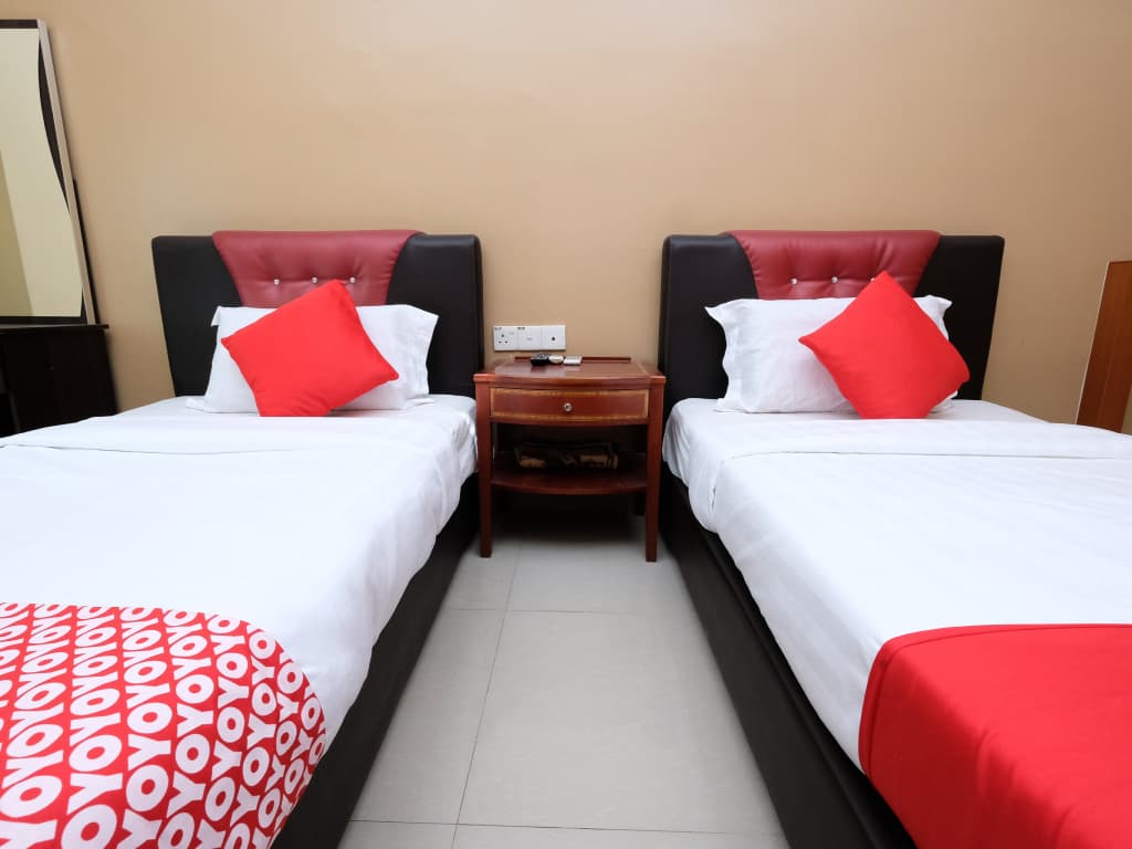 Swing & Pillows @ Ayuni Hotel, Bangi Selangor - photo 17