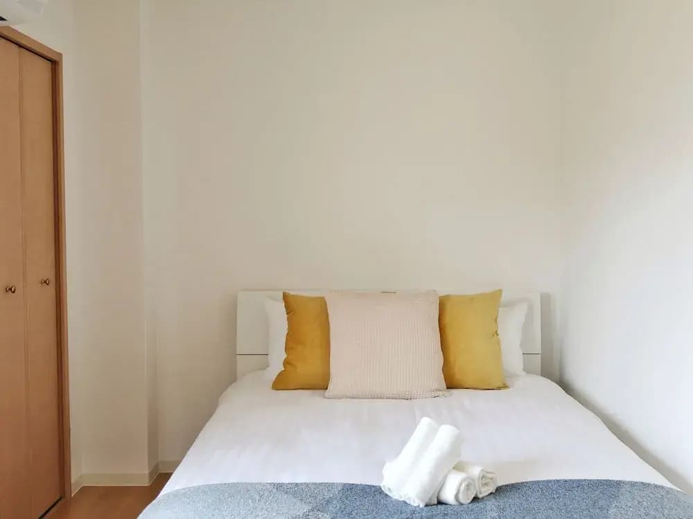 Daikoku Apartment 7F - photo 1
