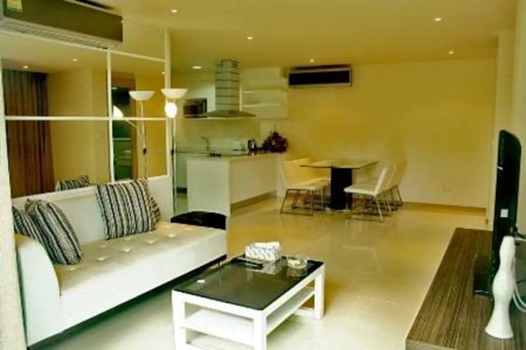 The Baycliff Residence - photo 4
