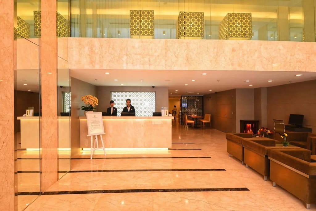 GK Central Hotel - photo 1